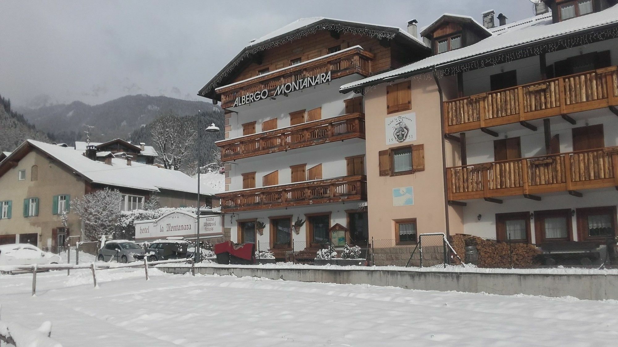 Hotel La Montanara Predazzo Exterior photo